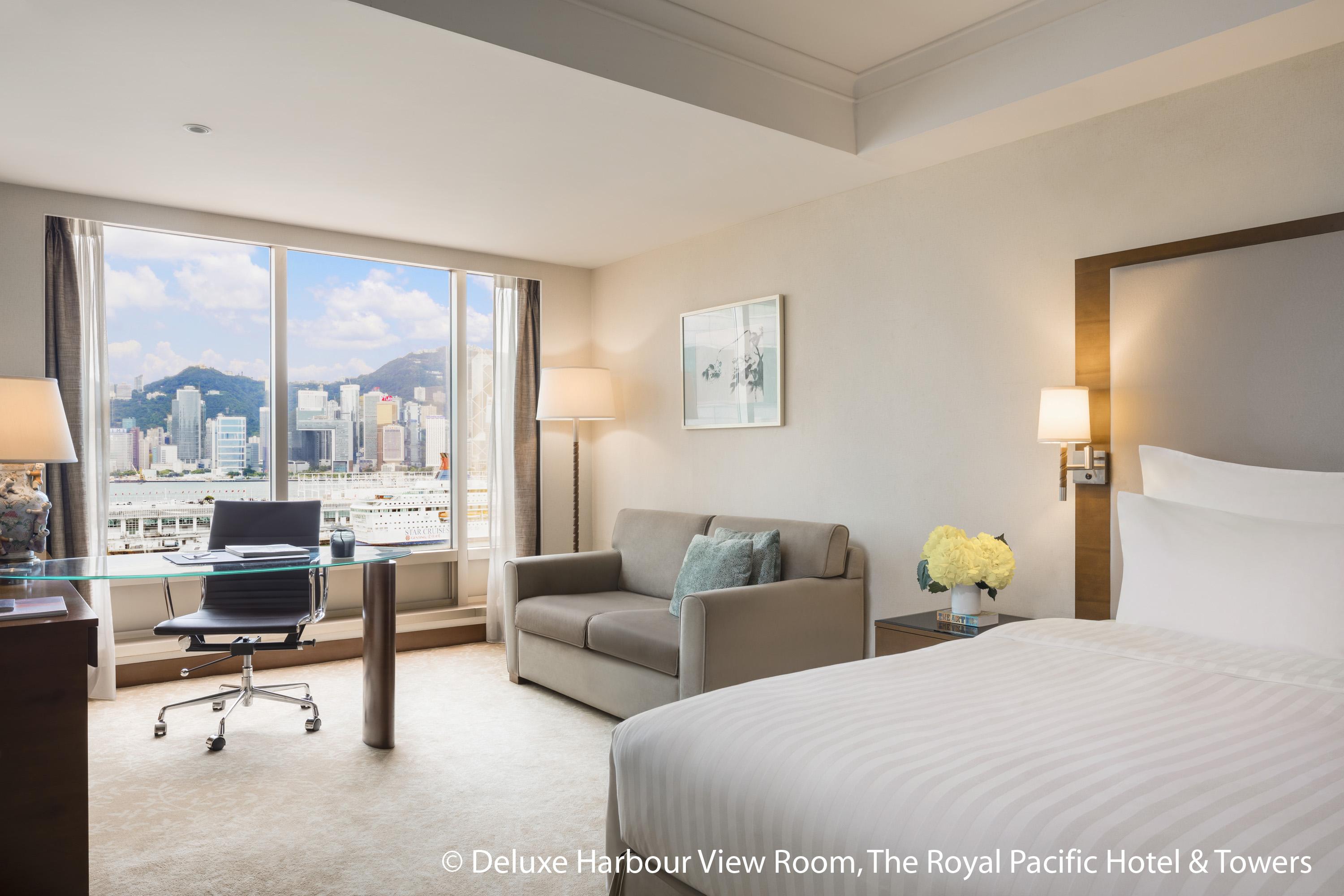 The Royal Pacific Hotel & Towers Хонконг Екстериор снимка